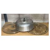 Pair of cake plates
