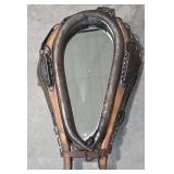 Horse collar mirror
