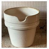 No. 1 crock waterer