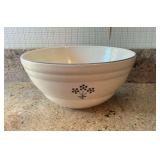 Pfaltzgraff No. 460 mixing bowl, crack