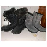 2 pairs of Land