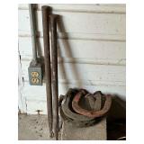 Horseshoes and pegs