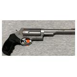 Taurus 'The Judge', 410 or .45 Colt, 3' chamber, 5-shot revolver, 6 1/2' barrel