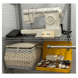 SINGER Sewing Machine   Large Assortment Of Sewing Accessories
