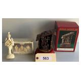 Nativity Sets    Windsor Collection Plays Silent Night  Lighted Figurine