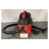 Bauer Portable Wet/Dry Shop Vacuum