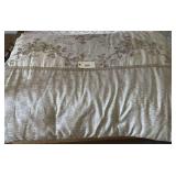 Decorative King Bedding with Floral and Geometric Pattern