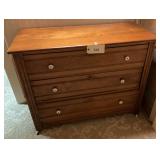 Wooden Three-Drawer Dresser with White Knobs