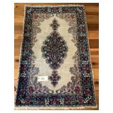 Oriental Wool Area Rug with Floral Medallion Design