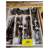 Oneida Stainless Steel Flatware Set with Organizer Tray