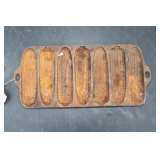 13 Inch Wagner Ware Cast Iron Cornbread Pan