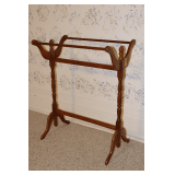 Wooden Quilt Rack