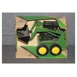 ERTL John Deere Skid-Steer Loader 1/16 Scale Diecast Model Skid-Steer