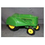ERTL 1953 John Deere Model 60 Orchard Tractor Collector's Edition