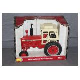 ERTL International Harvester Farmall 1256 Tractor