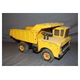 Mighty Tonka XMB-975 Dump Truck