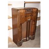 RCA Victor Console Radio