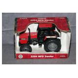 ERTL Case International Harvester 2294 MFD Tractor