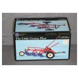 ERTL McCormick Deering The Little Genius Plow
