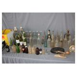 (2) Jim Beam Glass Handle Bottles, Hard Rock Cafe Glasses, Pat O'Bryan Glasses, Elizabethtown KY Glass Coca Cola Bottle, Glass Bottles, Metal Iron, Granite Ware Roaster Lid, Westclox Big Ben Chime Ala
