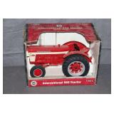 ERTL International Harvester 560 Tractor