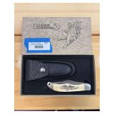 Schrade scrimshaw pocket knife with sheath