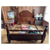 4 post bedframe, queen size