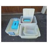 Qty of clear storage totes