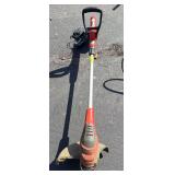 B&D Grasshog string trimmer w/ battery and charger