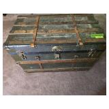 Steamer trunk 20 x 36 x 20H
