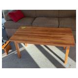 22x42x19H coffee table