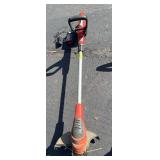 B&D Grasshog cordless string trimmer with extra battery and charger