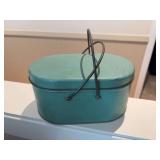 Unmarked tin lunch pail