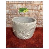 9" round Isabel Bloom planter
