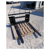 Mower King Skid Steer Forks, SA, Adjustable, Quick Attach, 4,000lbs Rating, 352lbs,4×1.4×50, SOLON