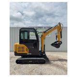 CFG, Mini Excavator, QNT30, Kubota 25HP,18.2KW  Diesel  Engine with EPA ,Bkt，2 Cylinders ,with Cab,Hydraulic Thumb ,,with Side Swing,with Cab, SN# 12000001, SOLON