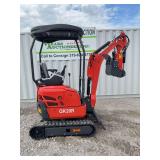 CFG, Mini Excavator, QK20R, RATO  23HP,16.8KW  Gasoline  Engine with EPA ,Bkt，2 Cylinders,with Side Swing, SN# 05030140, SOLON