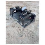 Grapple Bucket	WOLVERINE		GB-11-72W	 Skid Steer Grapple Bucket Attachment  Width:72 in Weight:511 lbs Height:26 in Cylinder:2 in Bore 6 in Stroke Overall Length:36.26 in Max Opening:39 in Weight：520