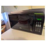 Oster microwave oven Works great!