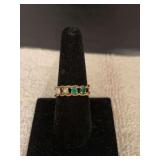 Unmarked mothers ring sz 8