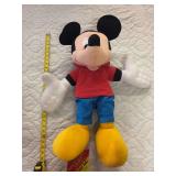 Talk ‘n Giggle Mickey with original tag - sound works!