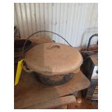 10" cast iron Dutch oven 10" cast iron Dutch oven