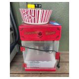 Popcorn maker
