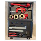 Pipe threading kit