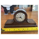 Small antique dresser clock 12 day, the New Haven clock company