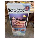 Shenandoah real wood log cabin, Duracraft dollhouse new in box