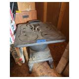Moose model 225 the Wehrle Company small cast-iron cook stove