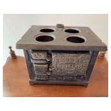 Novelty cast iron mini cookstove, incomplete 8.75" wide x 6.75" tall