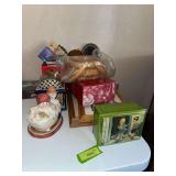 Cassettes, picture frames, a basket, old people in a tub, etc