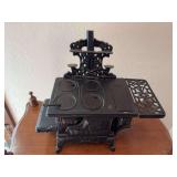 Boyds Bears and friends cast iron mini cookstove, 13" wide x 11.5" tall